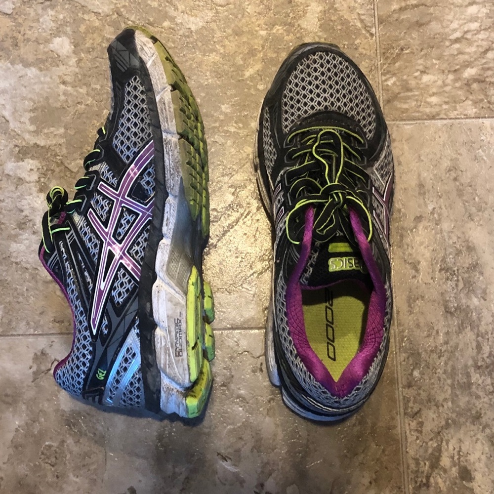 Asics GT 2000 Sneakers Sz 6.5